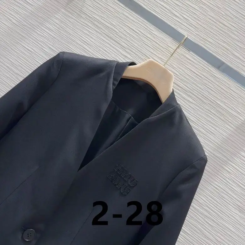 MiuMiu S-XL  (77)